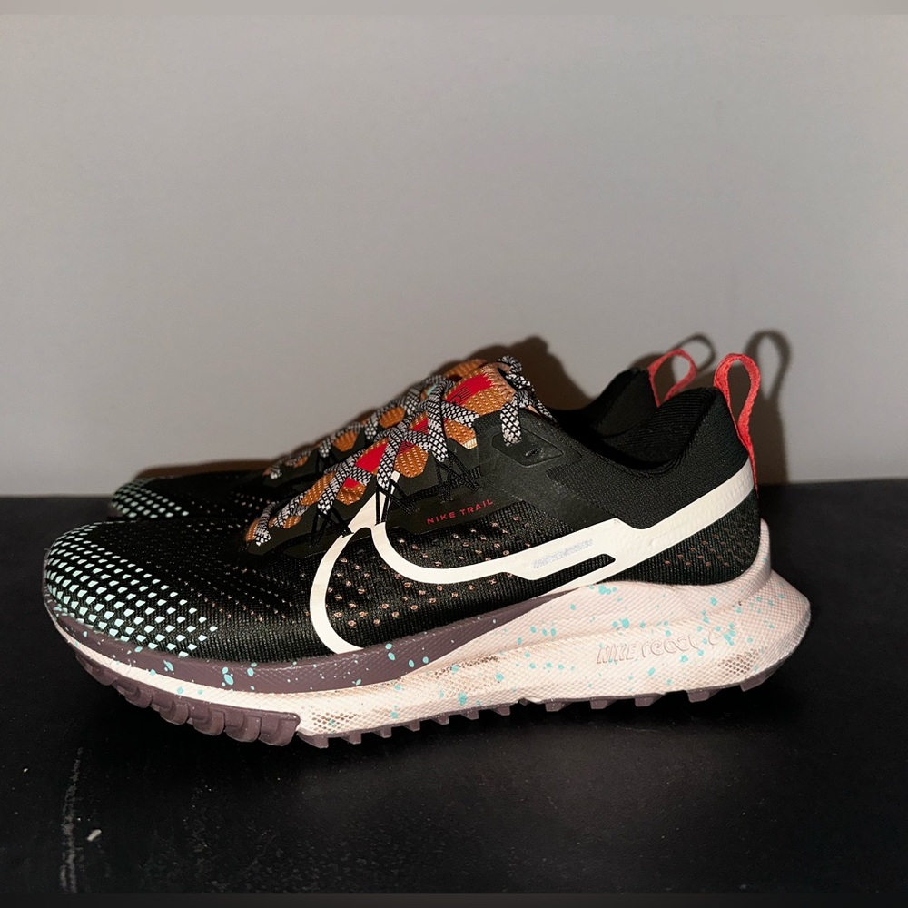 Nike Pegasus Trail 4 Running Shoes Size 10